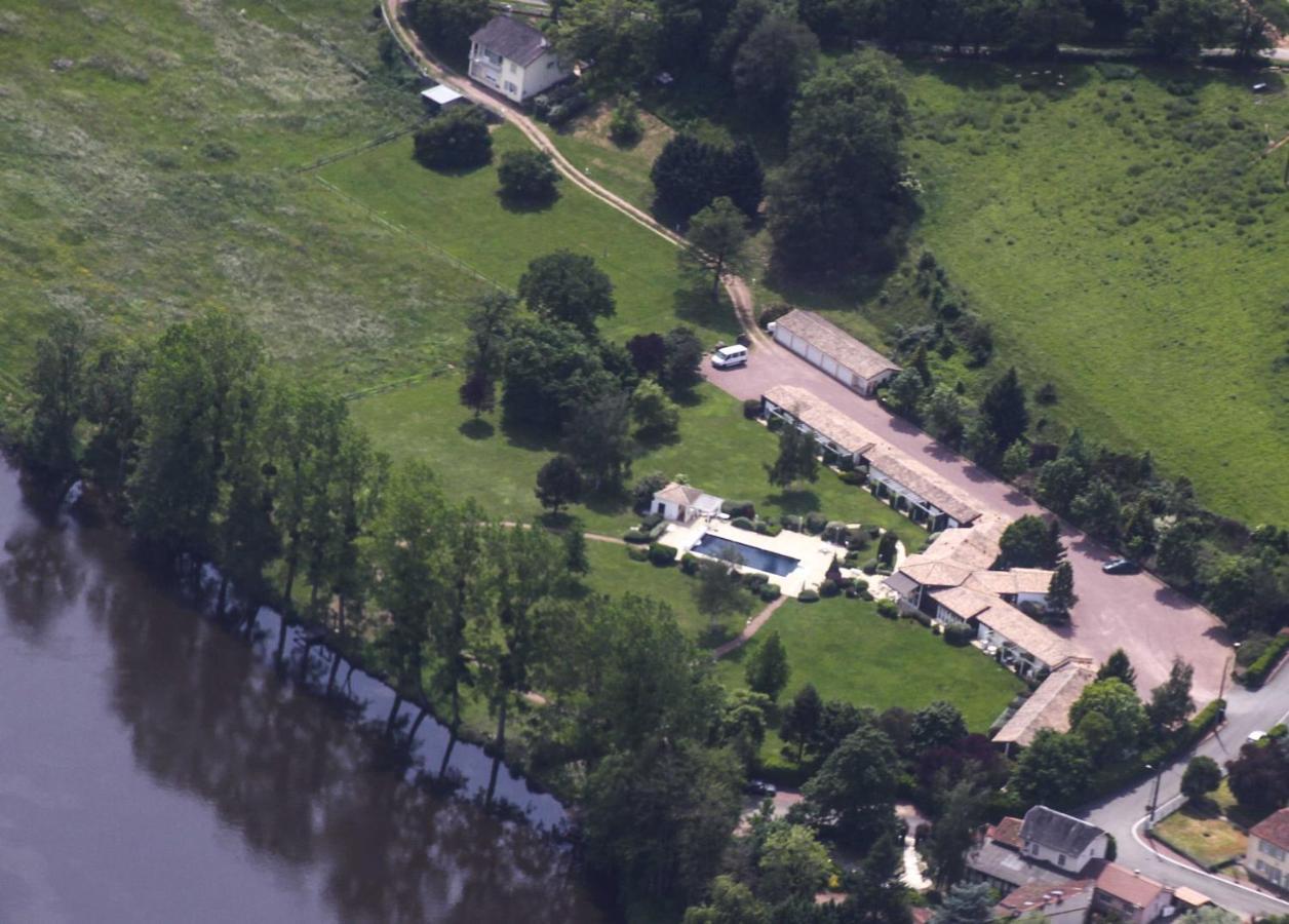 Logis Hotel Val De Vienne Le Vigeant Экстерьер фото